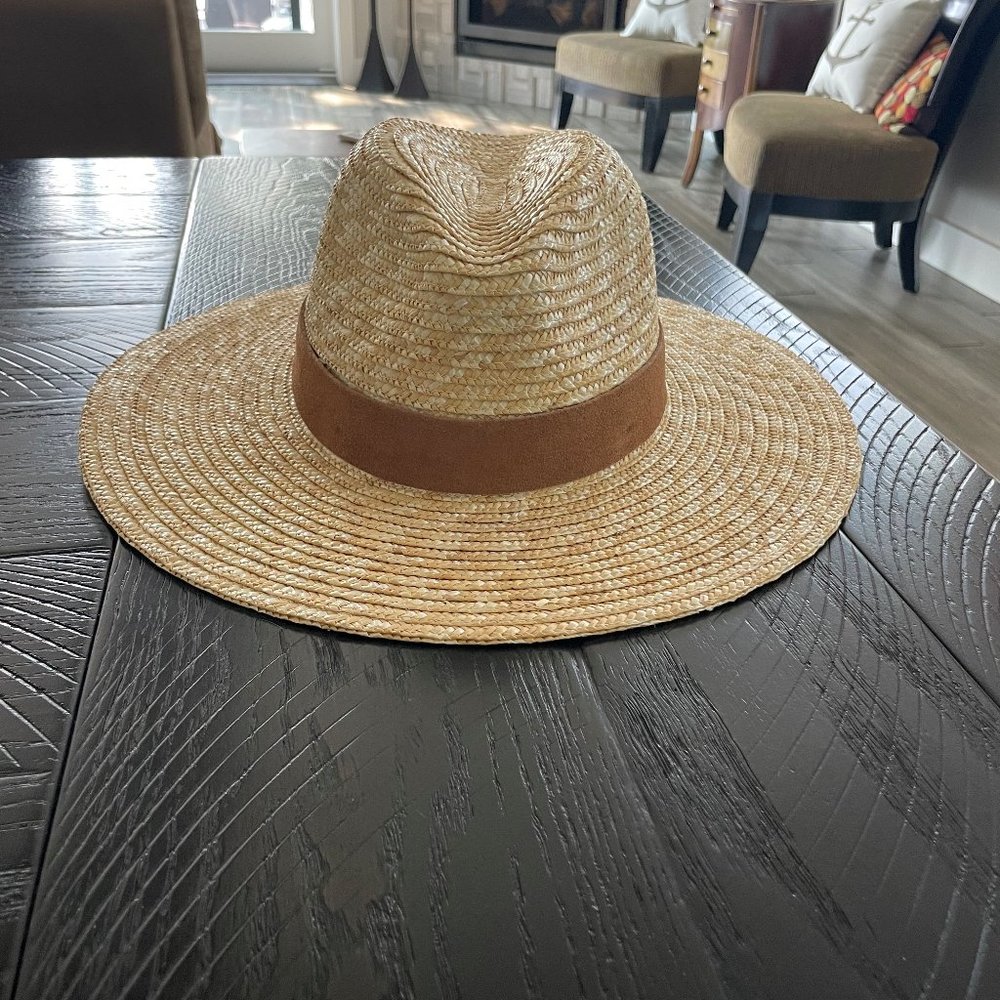 GIGI PIP Hat